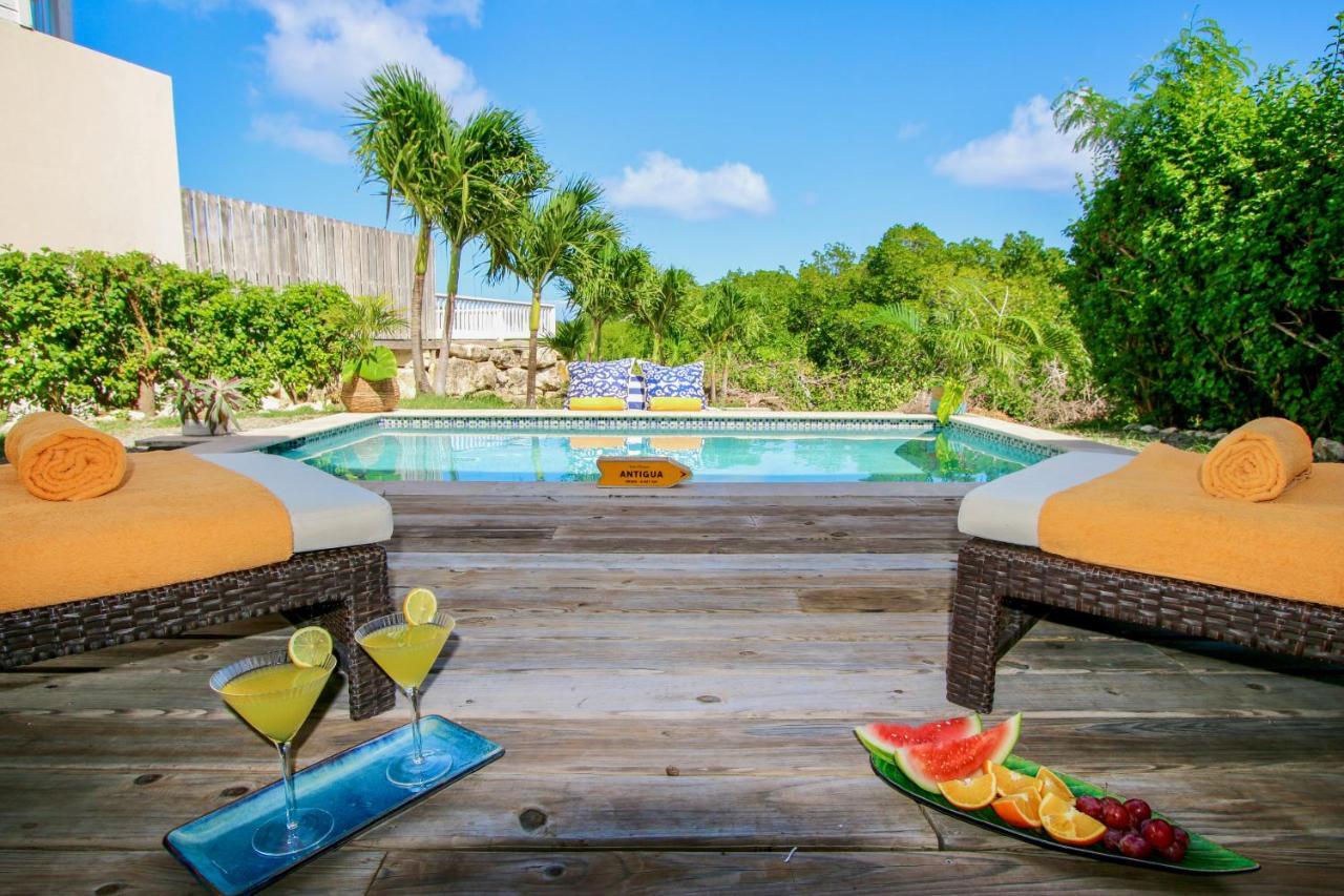 The Hideaway At Hughes Point Freetown Village Exterior photo